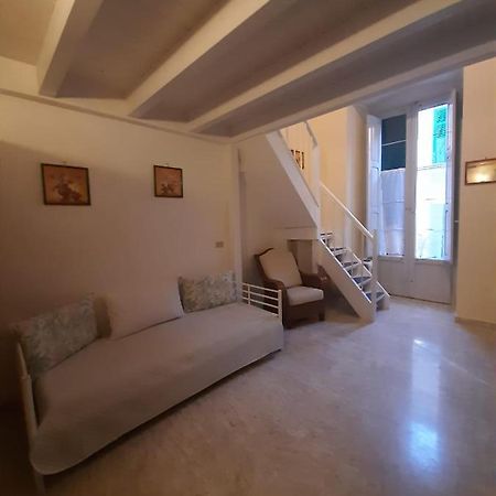 Holiday House Nel Cuore Di Bari Zewnętrze zdjęcie