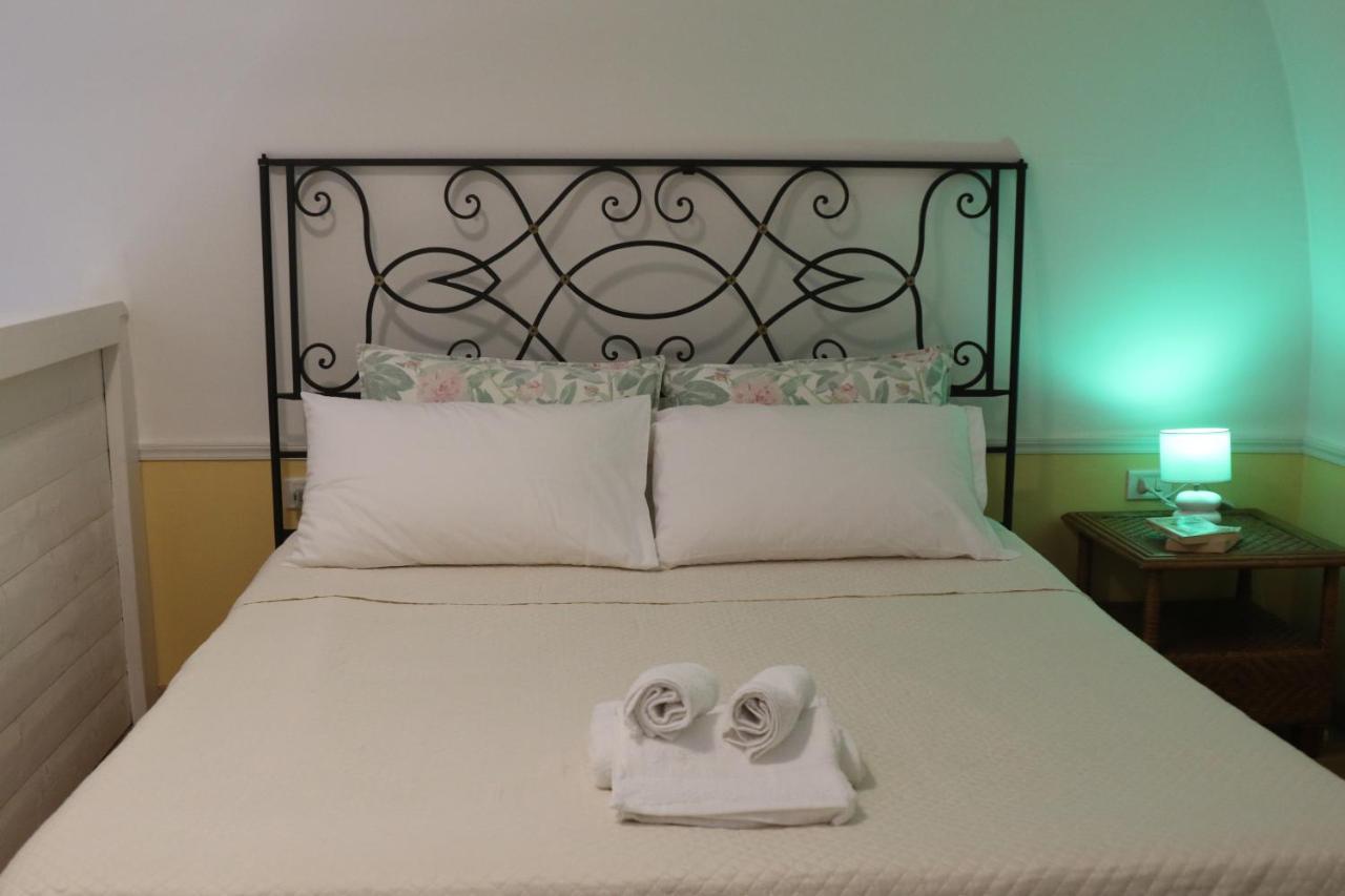 Holiday House Nel Cuore Di Bari Zewnętrze zdjęcie